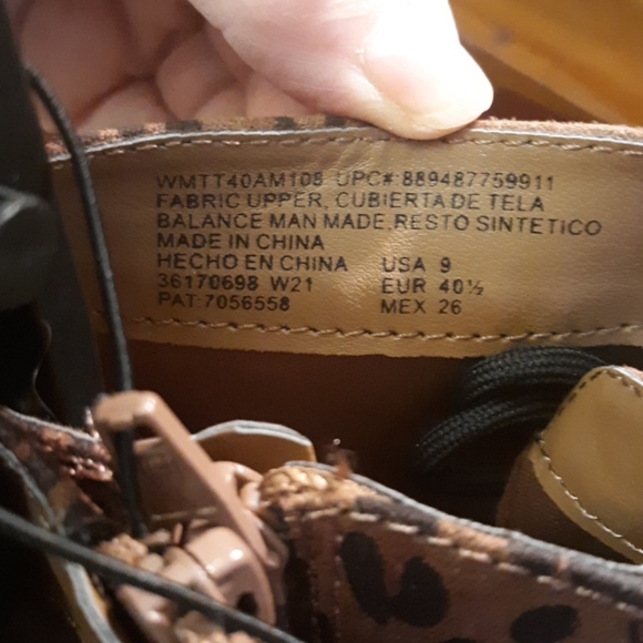 🆕️LAST SIZE 9🖤NWT LEOPARD PRINT HIKING BOOT🖤 - Picture 14 of 15